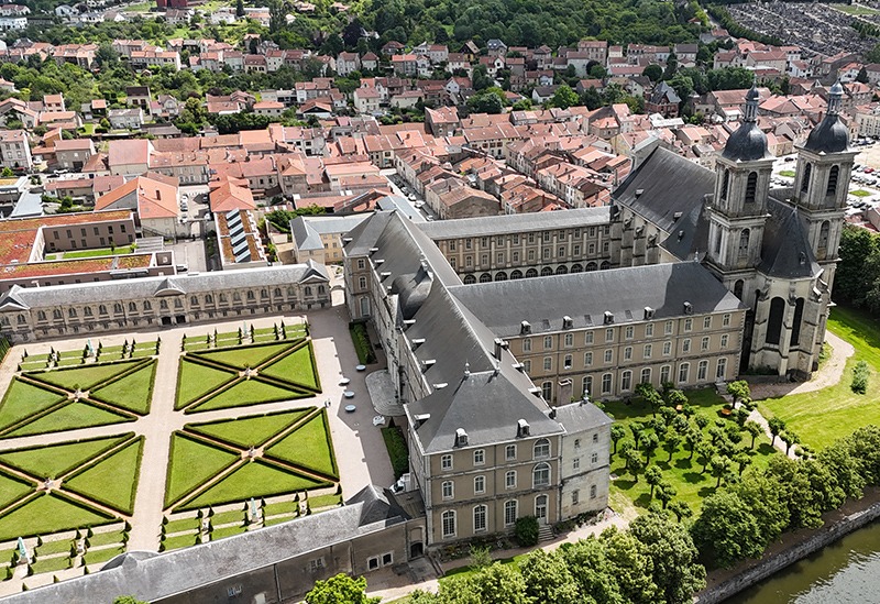 L'Abbaye des Prémontrés (vue du ciel)