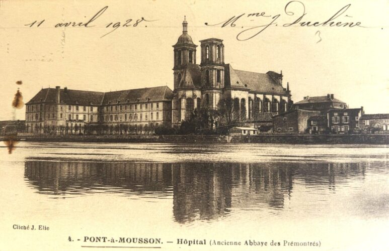 carte postale ancienne de l'Abbaye des Prémontrés