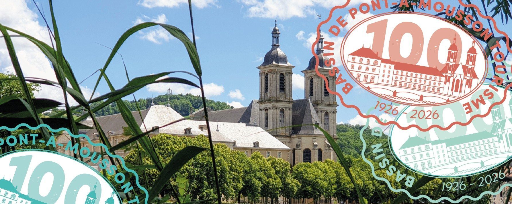 vue de l'abbaye depuis les bord de Moselle. Aplication du logo des 100 ans sur la photo sous différentes forme et couleurs